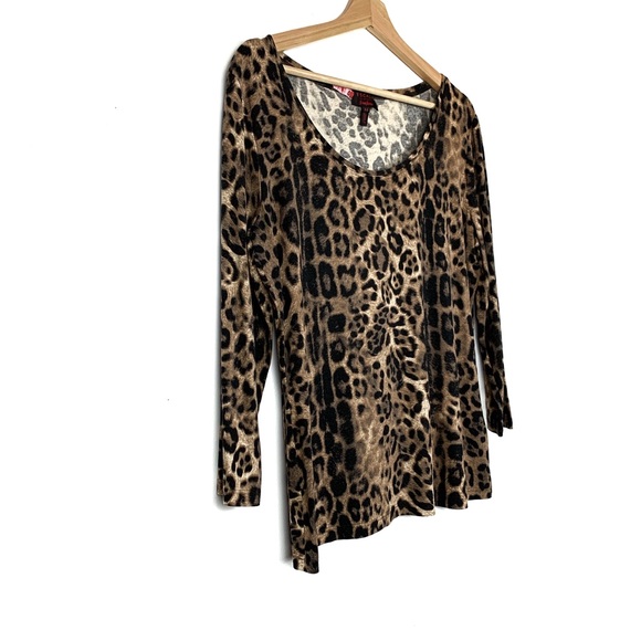 Escada leopard print quarter sleeve top size L - Picture 2 of 7